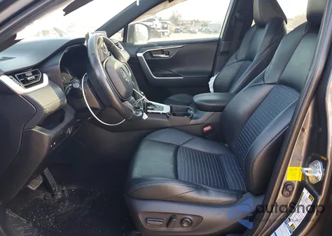 2021 Toyota Rav4 Hybrid Xse from USA, damaged, VIN 2T3E6RFV7MW006942